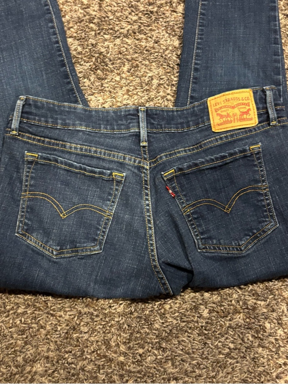Levi's Women's 711 Skinny Jeans